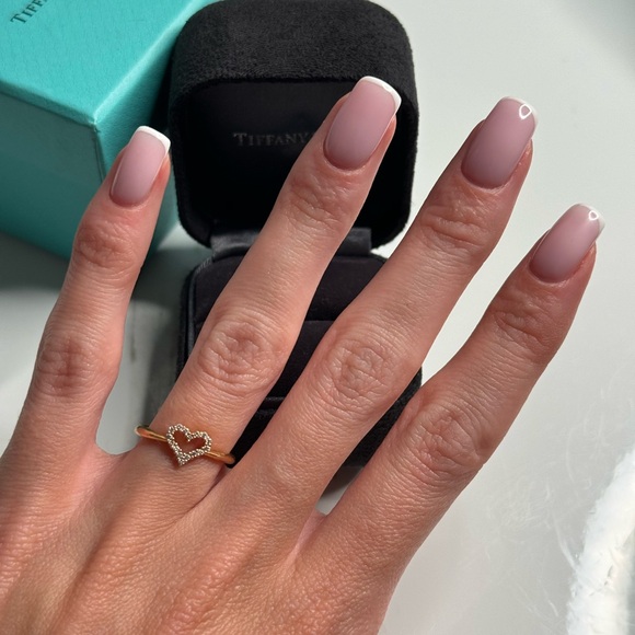 TIFFANY & Co. 18K Rose Gold  Diamond Heart Ring 0.6ct - Picture 7 of 7